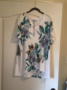 Chico's White V-Neck Tee with Teal & Lavender Floral Print